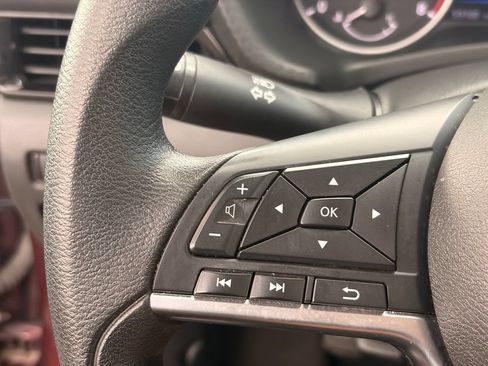 Certified 2024 Nissan Sentra SV FWD image 27