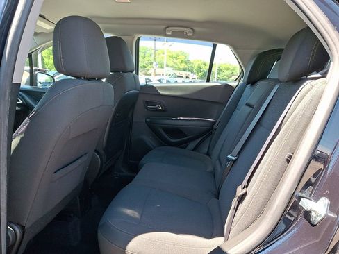 Certified 2021 Chevrolet Trax LS AWD/4WD image 12