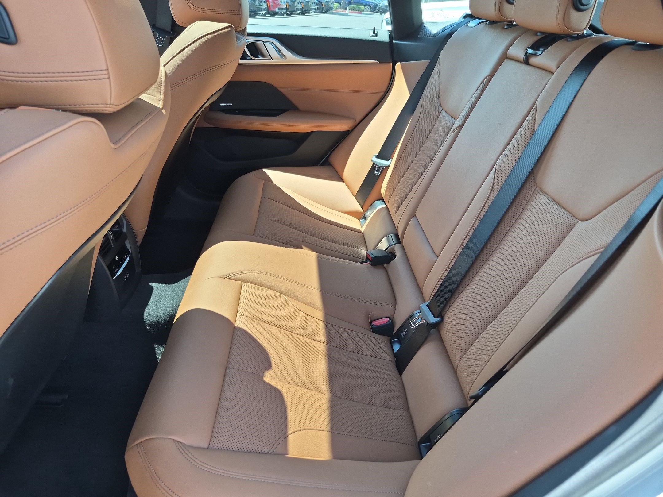 New 2026 BMW i4 xDrive40i w/ Premium Package AWD/4WD image 31