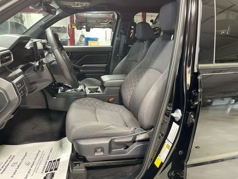Used 2026 Toyota Tacoma SR5 AWD/4WD image 12