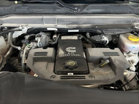 Used 2024 RAM 2500 Laramie image 20