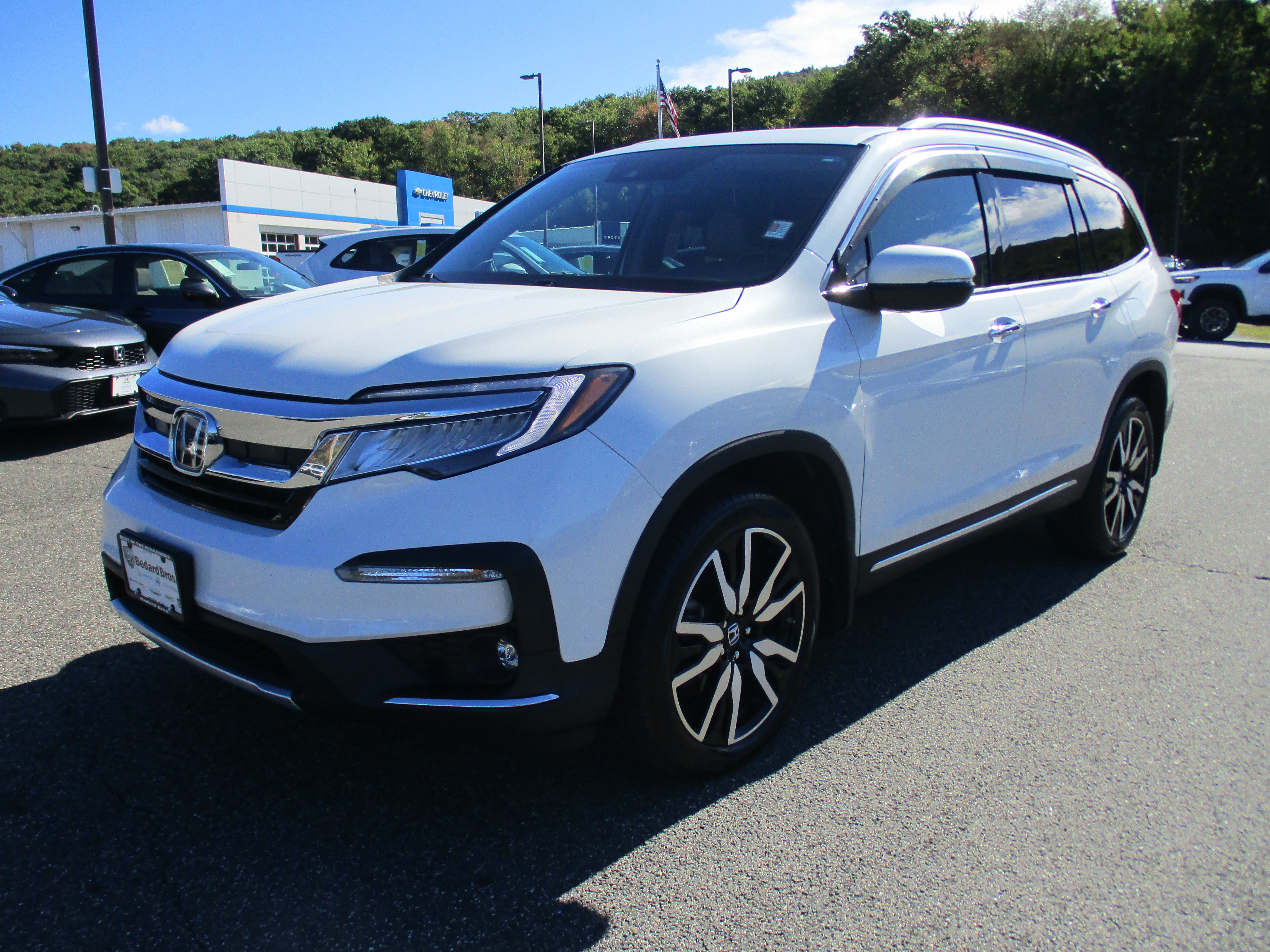 Certified 2020 Honda Pilot Touring image 1
