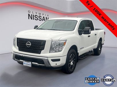 Used 2024 Nissan Titan SV w/ SV Convenience Package