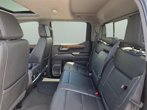 Certified 2023 GMC Sierra 1500 Denali AWD/4WD image 19