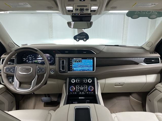Certified 2024 GMC Yukon Denali w/ Denali Reserve Package AWD/4WD image 21