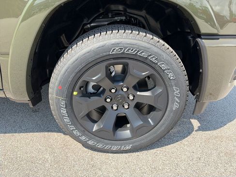 New 2027 RAM 1500 4x4 Crew Cab image 13