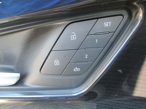 Used 2026 Chevrolet Blazer EV RS w/ Super Cruise Package AWD/4WD image 15