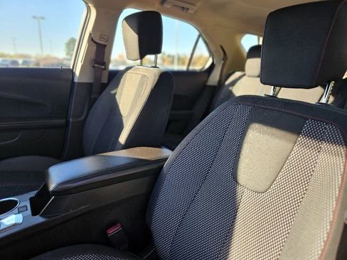 Used 2017 Chevrolet Equinox LS image 14