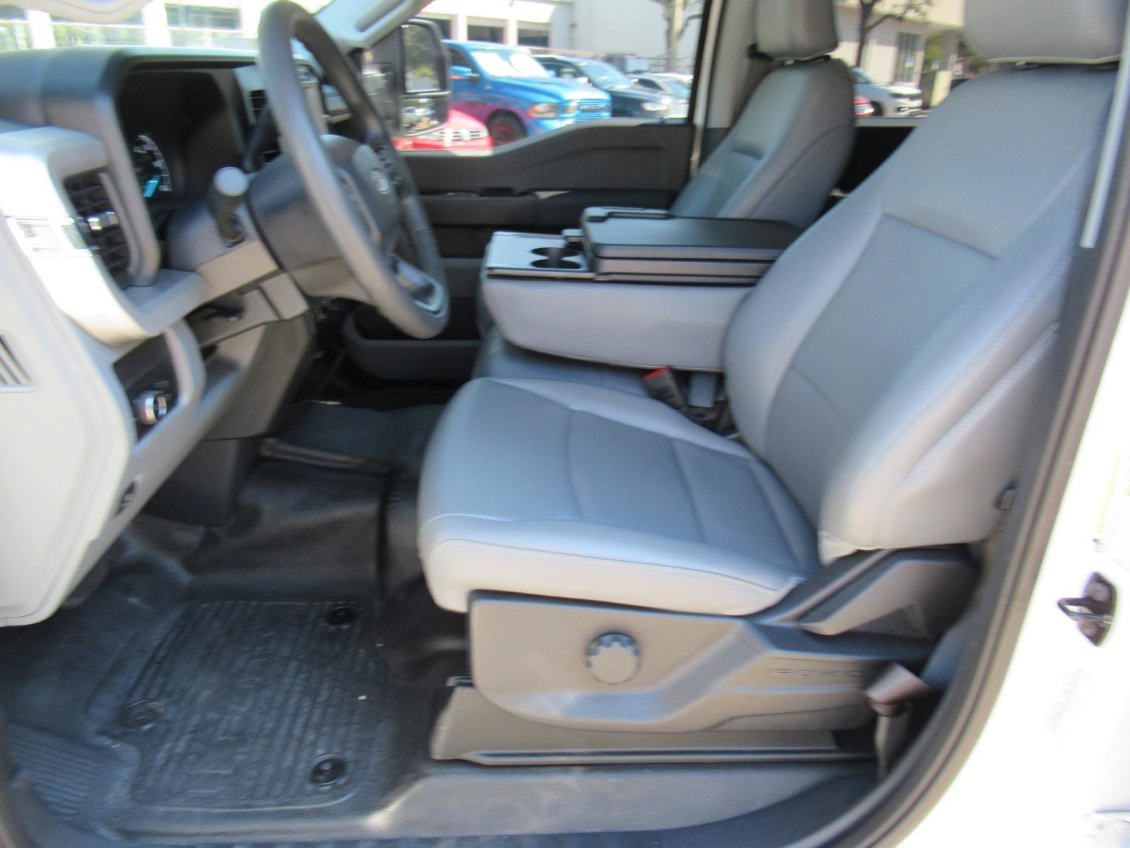 Used 2024 Ford F250 XL w/ XL Chrome Package AWD/4WD image 19