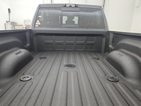 New 2026 RAM 2500 Laramie AWD/4WD image 30