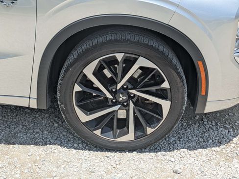 Used 2023 Mitsubishi Outlander SEL AWD/4WD image 10
