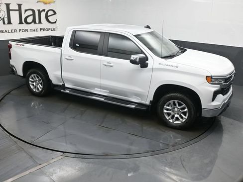 New 2026 Chevrolet Silverado 1500 LT w/ Safety Package AWD/4WD image 16