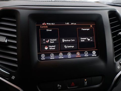 Used 2021 Jeep Cherokee Latitude Lux image 20