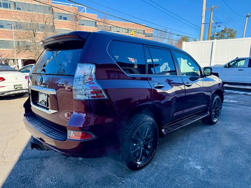 Used 2020 Lexus GX 460 Premium image 5