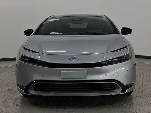 Used 2023 Toyota Prius Limited image 10