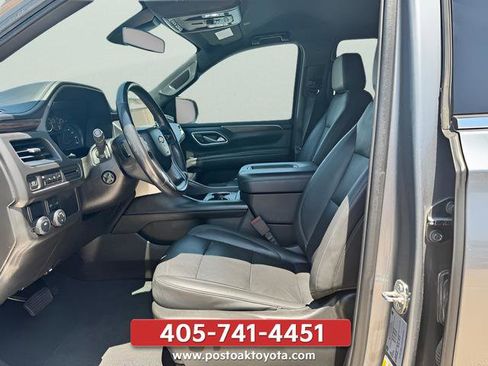 Used 2021 Chevrolet Tahoe LT w/ Luxury Package RWD image 33