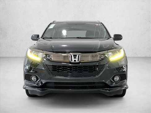 Used 2021 Honda HR-V Sport image 3