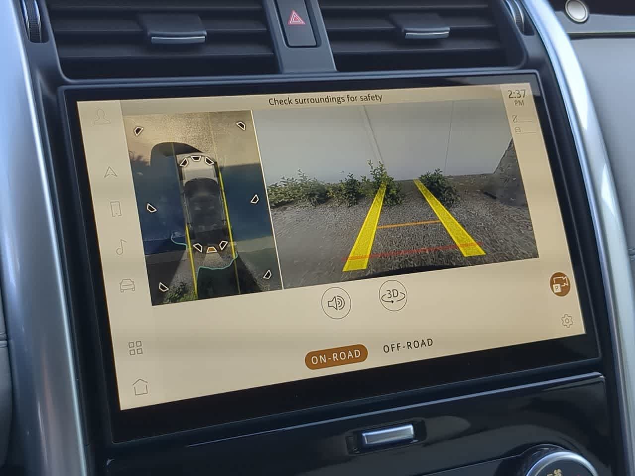 Certified 2025 Land Rover Discovery S AWD/4WD image 31
