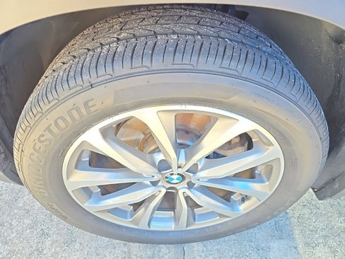 Used 2019 BMW X3 sDrive30i w/ Driving Assistance Package image 3