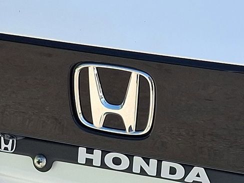 Certified 2023 Honda Accord EX image 28