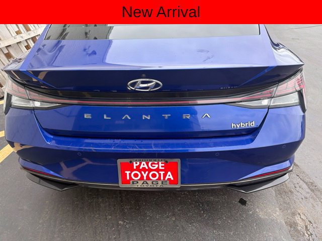 Used 2022 Hyundai Elantra Limited FWD image 3