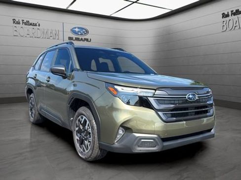 Used 2026 Subaru Forester Premium AWD/4WD image 2