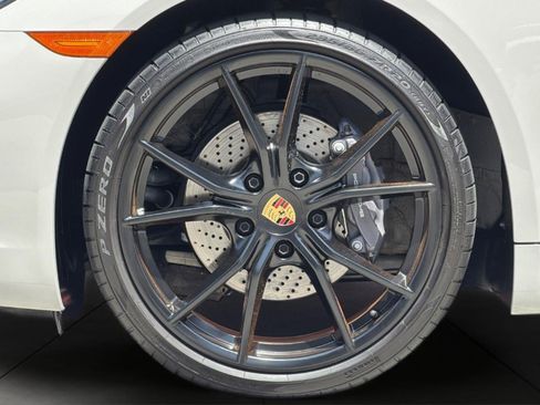 Used 2025 Porsche 718 Boxster w/ Premium Package RWD image 21