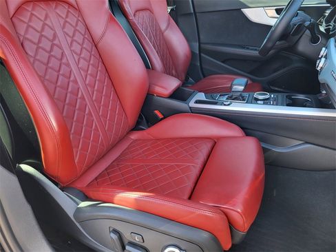 Used 2019 Audi S4 Prestige image 21