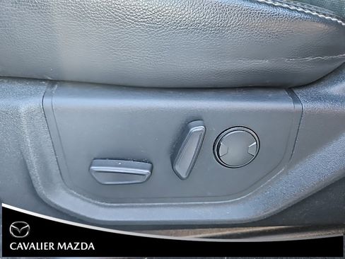 Used 2020 Ford F250 Lariat image 14