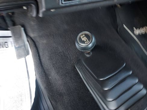 Used 1987 Jeep Wrangler Laredo AWD/4WD image 14