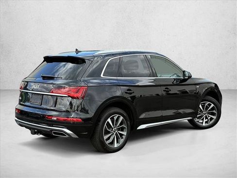 Used 2023 Audi Q5 2.0T Prestige w/ Prestige Package AWD/4WD image 5