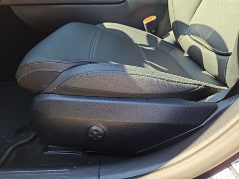New 2026 Mercedes-Benz C 300 4MATIC Sedan image 17