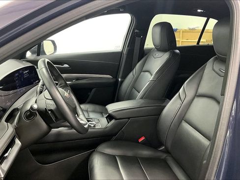 Used 2025 Cadillac XT4 Premium Luxury AWD/4WD image 26