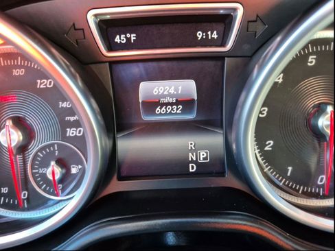 Used 2017 Mercedes-Benz GLS 450 4MATIC image 10