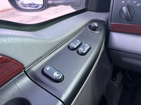 Used 2007 Ford F350 Lariat image 29