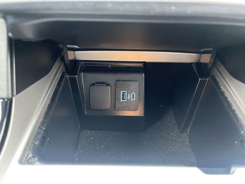 Used 2022 Ford Explorer ST w/ Equipment Group 401A image 33