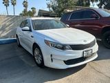 Used 2017 Kia Optima LX image 2