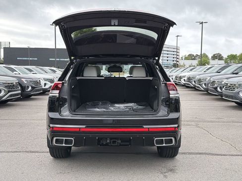 New 2026 Volkswagen Atlas Cross Sport SEL Premium R-Line AWD/4WD image 14
