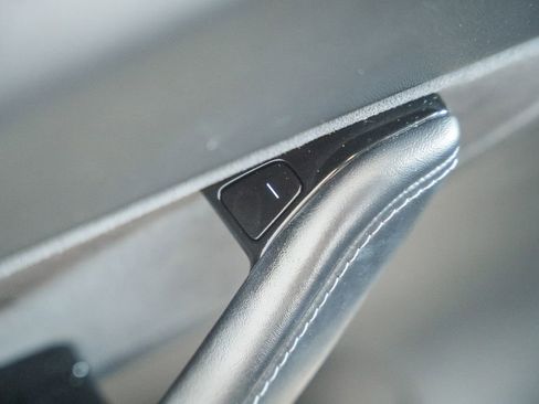 Used 2020 Tesla Model Y Performance AWD/4WD image 43