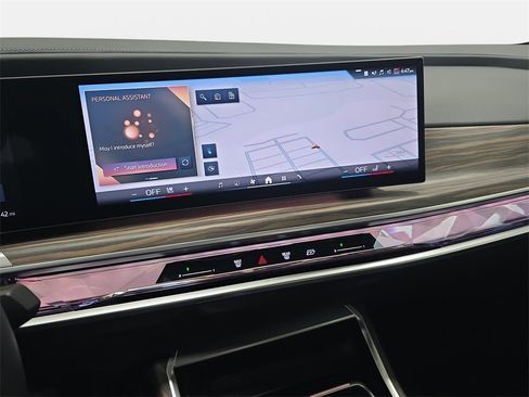 Used 2023 BMW i7 xDrive60 w/ Parking Assistance Package image 20