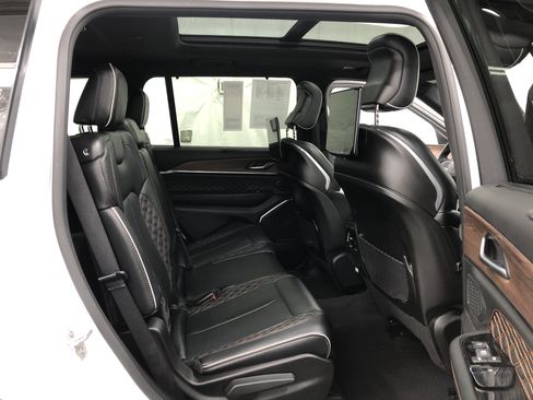 Used 2024 Jeep Grand Cherokee L Summit w/ Advanced Protech Group IV image 12