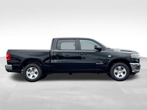 New 2026 RAM 1500 Big Horn AWD/4WD image 8