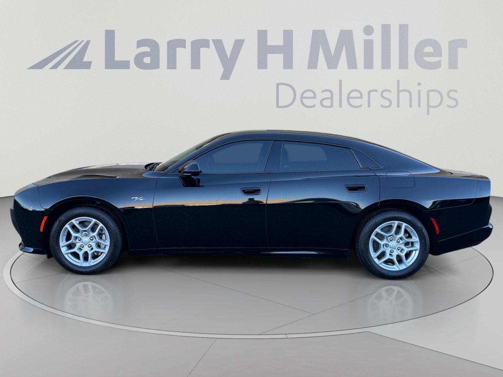 Used 2026 Dodge Charger R/T AWD/4WD image 2