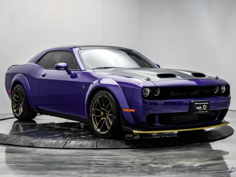 Used 2023 Dodge Challenger SRT Hellcat RWD image 27