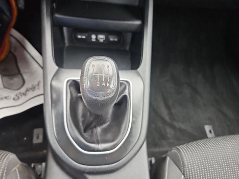 Used 2021 Kia Forte Sedan FWD image 32