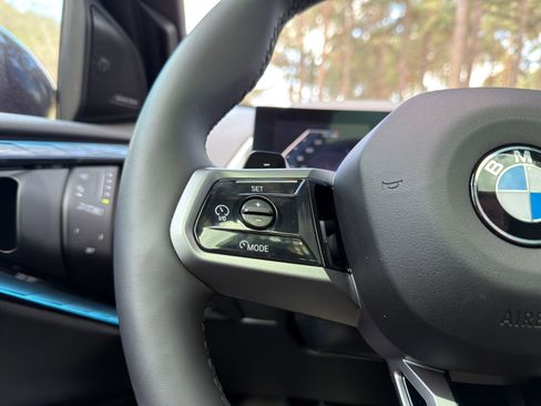 Certified 2025 BMW X3 xDrive30i w/ M Sport Package image 25