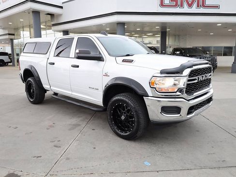 Used 2019 RAM 2500 Tradesman AWD/4WD image 8