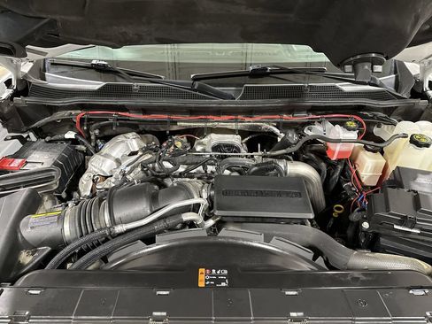 Used 2024 Chevrolet Silverado 3500 LT AWD/4WD image 23