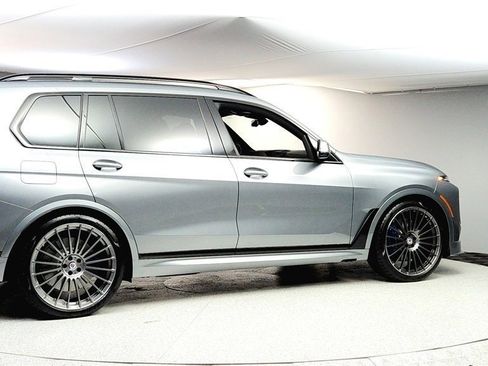 New 2026 BMW ALPINA XB7 image 12