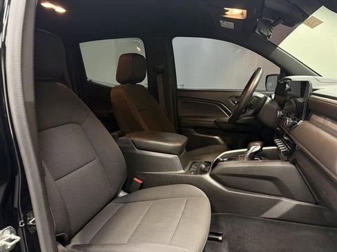 Used 2023 Chevrolet Colorado LT w/ LT Convenience Package image 13